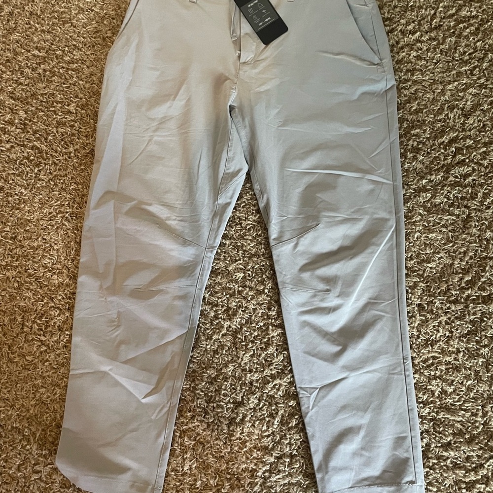Fabletics grey only pant